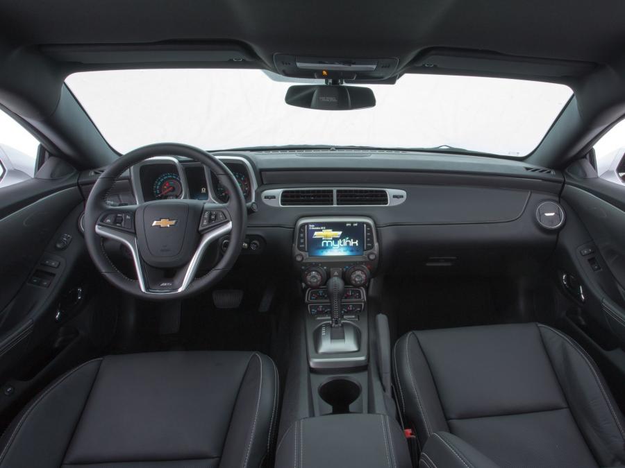  Chevrolet Camaro SS 2013 года  (фото 21 из 25)